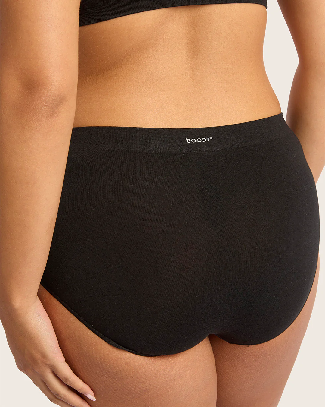 LYOLYTE Full Low Leg Briefs - Black - Image 10