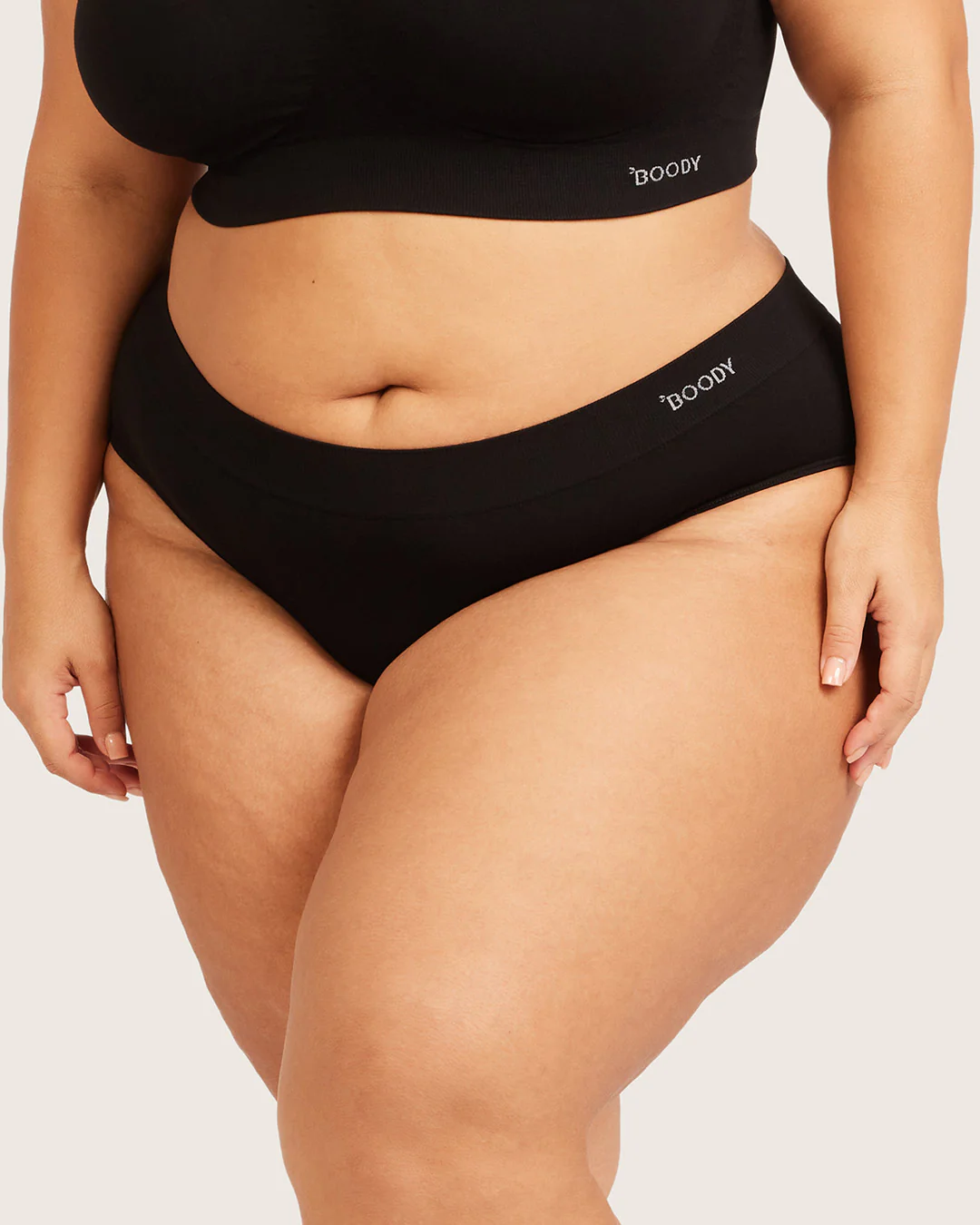 Midi Briefs - Black - Image 14