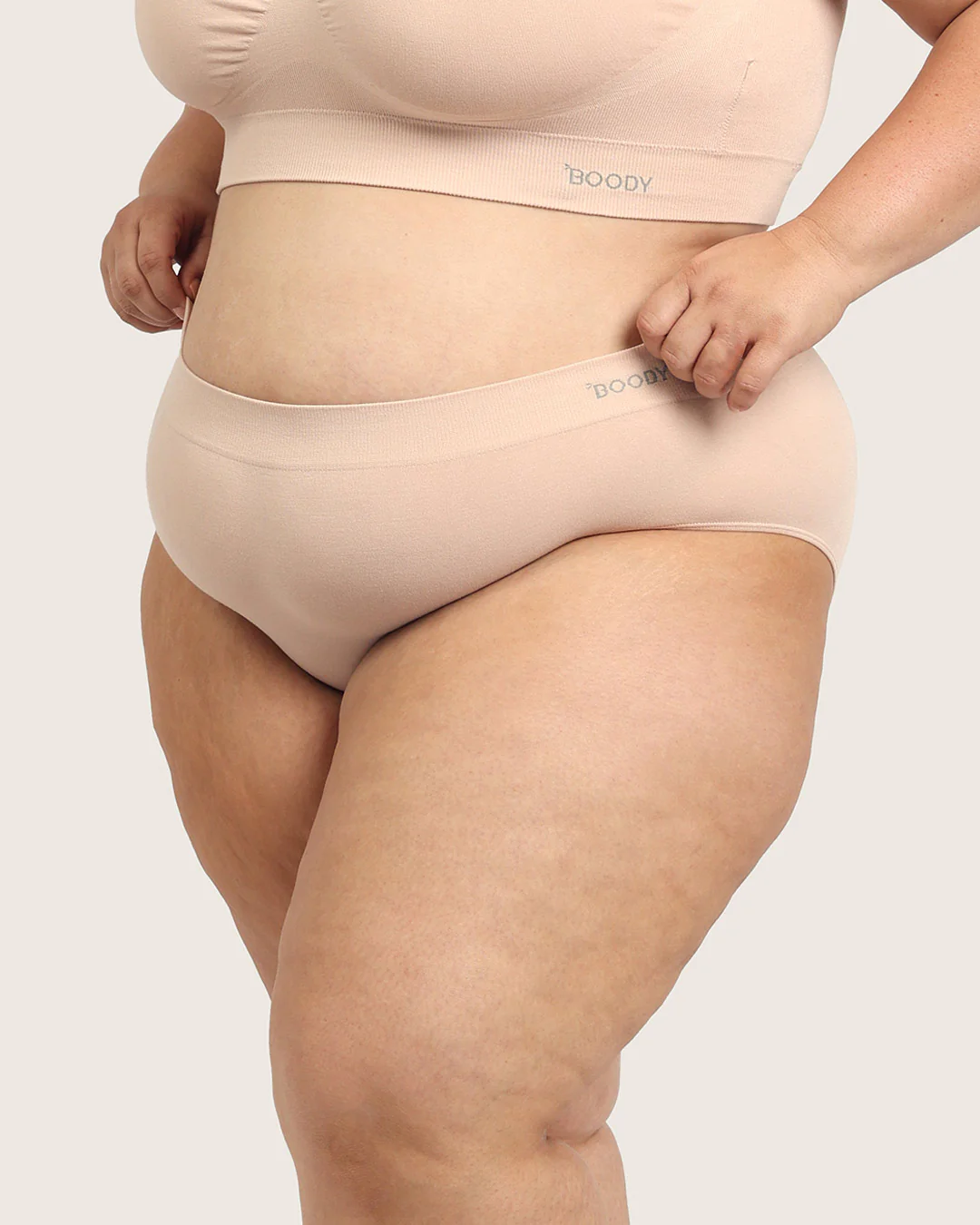 Midi Briefs - Shell - Image 18