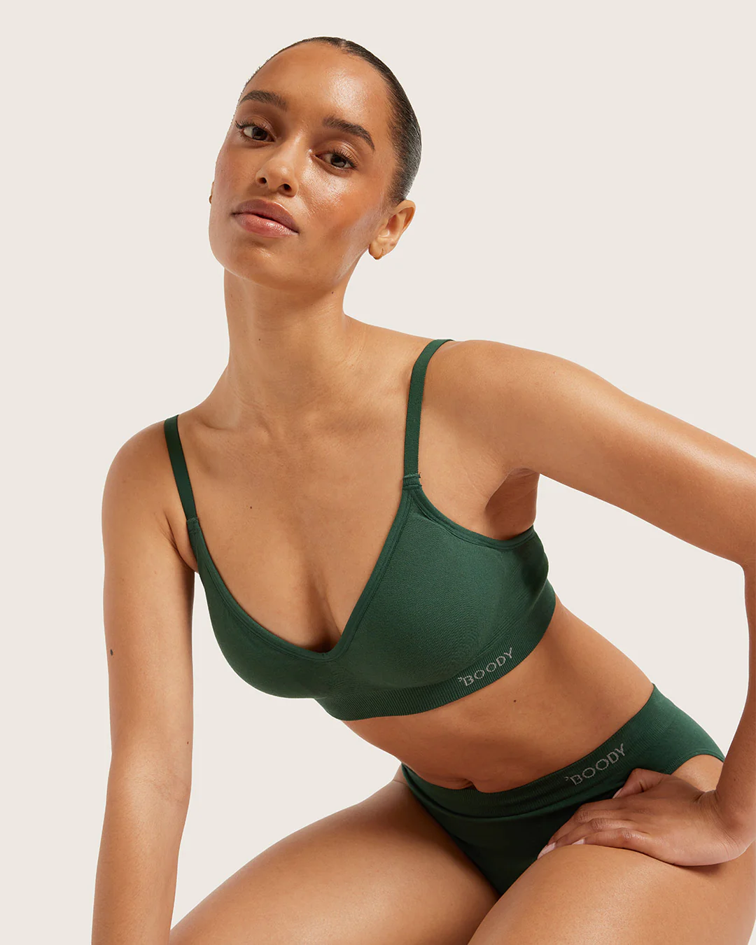 Wireless T-Shirt Bra - Emerald Green - Image 13