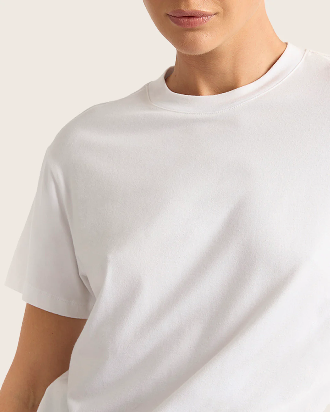 Women's Classic Crew Neck T-Shirt - White - Image 11